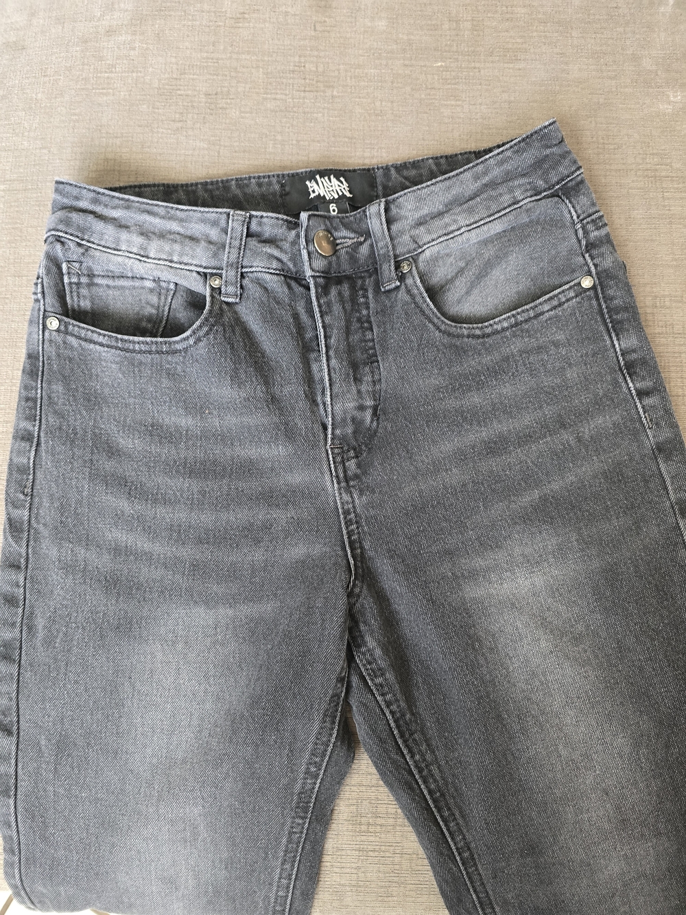 Empyre Women's High-Rise Faded Gray Jeans